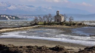Jaka bura na zadarskom području otežava cestovni i pomorski promet, foto: Dino STanin/PIXSELL Jaka bura na zadarskom području otežava cestovni i pomorski promet, foto: Dino STanin/PIXSELL