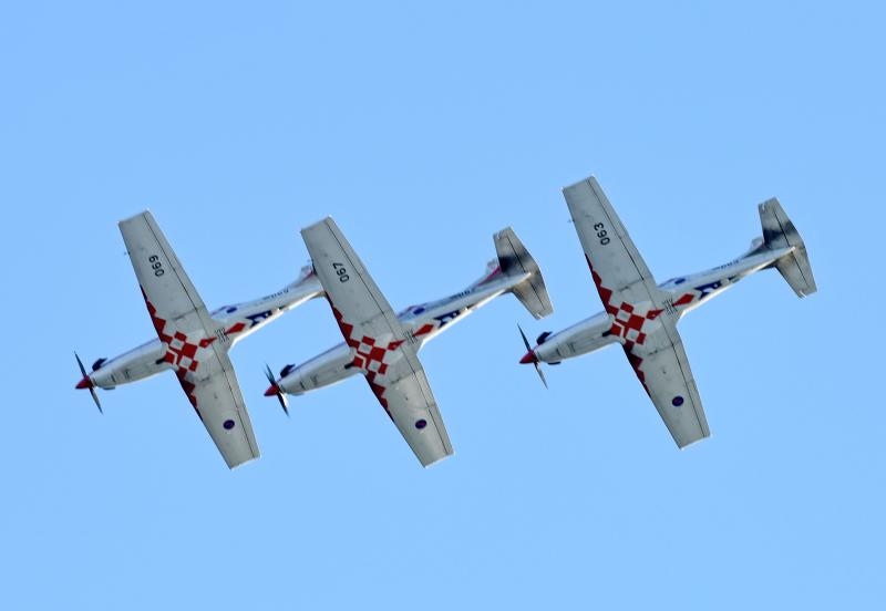 Šibenik: Akrobacijska grupa Krila oluje nakon 8 godina nastupila na Dječjem festivalu, Photo: Dusko Jaramaz/PIXSELL