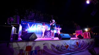 Vir : Colonia rasplesala tisuće posjetitelja na Viru ; foto Iva Perinčić Vir : Colonia rasplesala tisuće posjetitelja na Viru ; foto Iva Perinčić