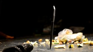 “Ana i Ona” naziv je predstave čijom je premijerom sinoć u zadarskom Kazalištu lutaka započela umjetnička revija pod nazivom “Nosi se Teatro Verrdi”.