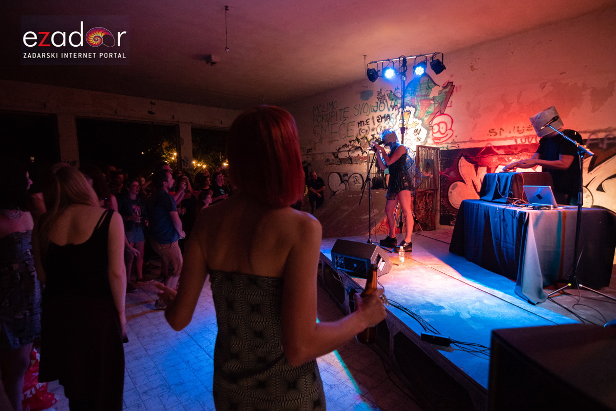 KvartArt 2018.: Art buvljak & koncert Nipplepeoplea