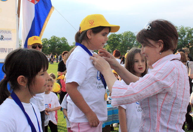 9. Olimpijski festival djecjih vrtica Zadarske zupanije: Nogometni turnir djevojcica i djecaka