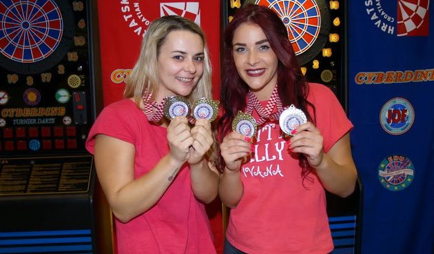 Glavno obilježje prvog turnira iz Masters serija Hrvatskog pikado saveza za sezonu 2016/17. koji je održan u Gradskoj sportskoj dvorani Kaštela u Kaštel Starom, bila je rekordna posjeta jer je na turniru nastupilo blizu 250 igrača iz cijele Hrvatske.