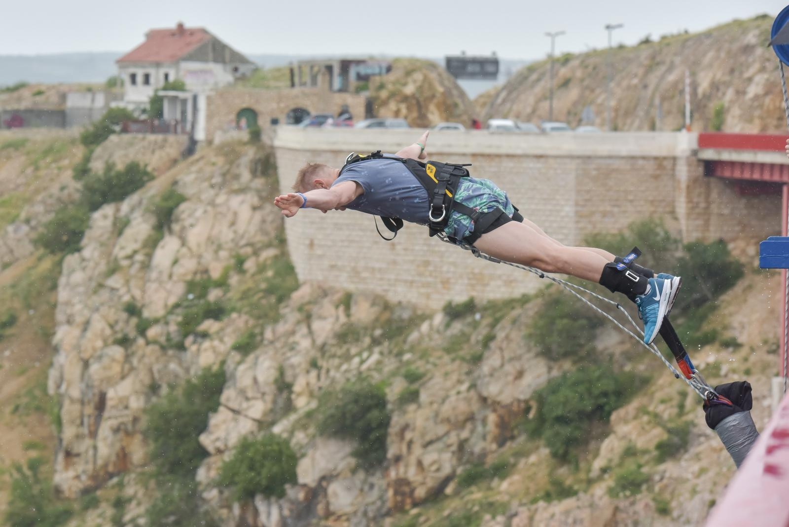 Otvorena sezona bungee skokova s Masleničkog mosta