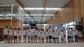 Podjela diploma u PK Jaderi za uspješno završenu školu plivanja Podjela diploma u PK Jaderi za uspješno završenu školu plivanja