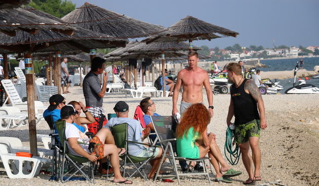 Vir: Slobodan trening na plaži Jadro pred utrke Alpe Adria Jest Ski Toura. Foto: Kažimir Škrbić/Virski list