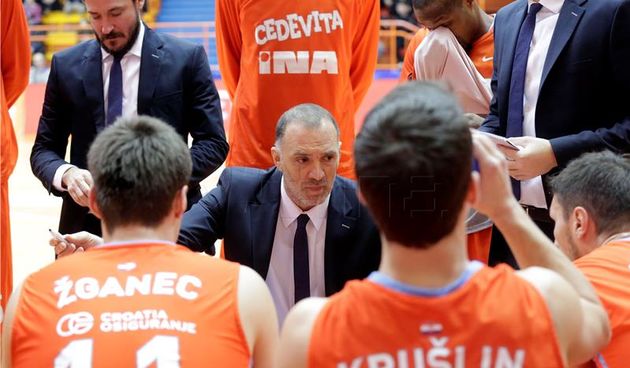 Utakmica 12. kola košarkaške ABA lige Cedevita – Union Olimpija. Na slici trener Cedevite Veljko Mršić. foto HINA/ Denis CERIĆ /dc