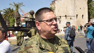 RTOP Vukovar i Kiowa Warrior na splitskoj rivi RTOP Vukovar i Kiowa Warrior na splitskoj rivi