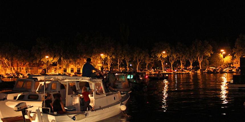 Severina na Ponton Festivalu, 30. srpnja (foto:Saša Čuka) Severina na Ponton Festivalu, 30. srpnja (foto:Saša Čuka)