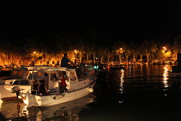 Severina na Ponton Festivalu, 30. srpnja (foto:Saša Čuka) Severina na Ponton Festivalu, 30. srpnja (foto:Saša Čuka)