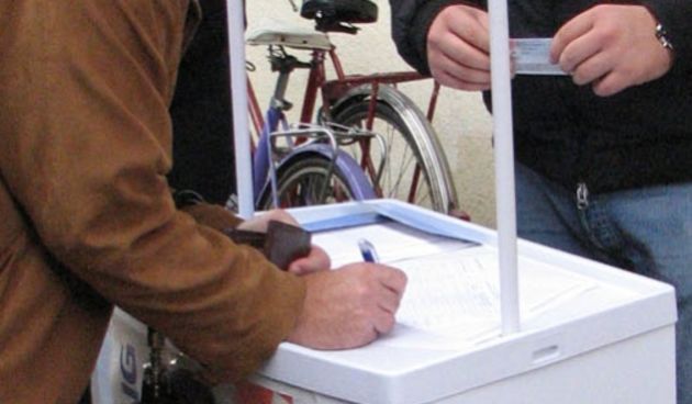 Potpisi za kandidaturu (Foto: Index.hr/CROPIX)