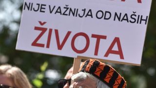 ‘Ne želim dobiti rak!’ Mještani prosvjedovali protiv postavljanja bazne stanice Tele 2