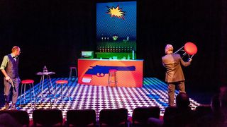 Ubojstvo u klubu Quasimodo Ubojstvo u klubu Quasimodo