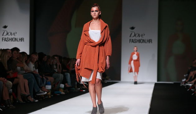 Zagreb, 011011. 
Zagrebacki velesajam.
Modna revija Dove Fashion.hr proljece – ljeto 2012. 
Na slici: revija Additive collection – Arena add Galas
Foto: Biljana Gaurina / CROPIX