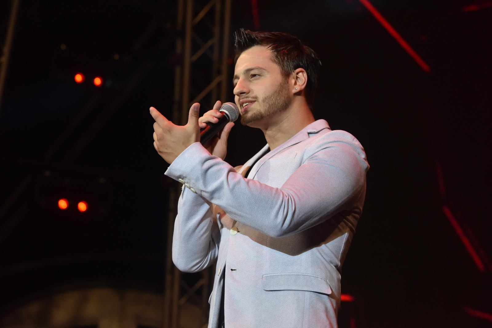 Brojni izvođači nastupili na drugoj večeri CMC Festivala 2018. u Vodicama Brojni izvođači nastupili na drugoj večeri CMC Festivala 2018. u Vodicama