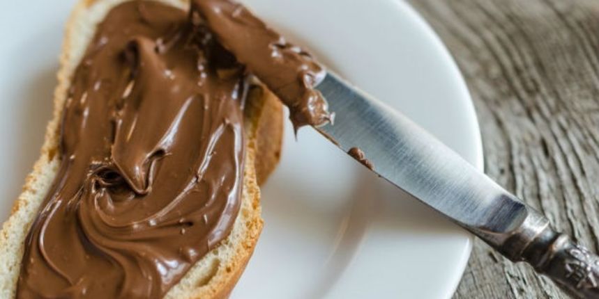Doručak, namaz od lješnjaka, nutella -Foto: 123rf Doručak, namaz od lješnjaka, nutella -Foto: 123rf