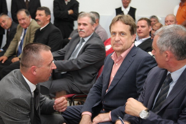 Predizborni skup HDZ-a u Sukosanu