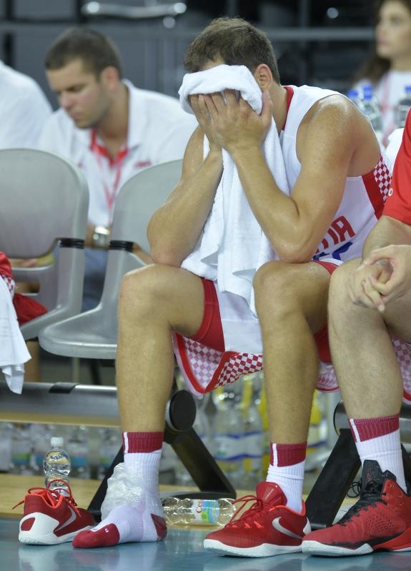 Arena Zagreb, Zagreb – Pripremni turnir za EuroBasket 2015., Hrvatska – BiH. Photo: Igor Kralj i Marko Lukunic/PIXSELL Arena Zagreb, Zagreb – Pripremni turnir za EuroBasket 2015., Hrvatska – BiH. Photo: Igor Kralj i Marko Lukunic/PIXSELL