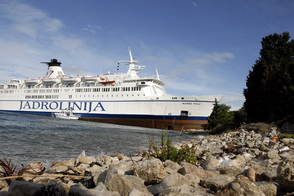 Image 1057537 (auto)