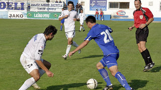 Image 1184513 (auto)