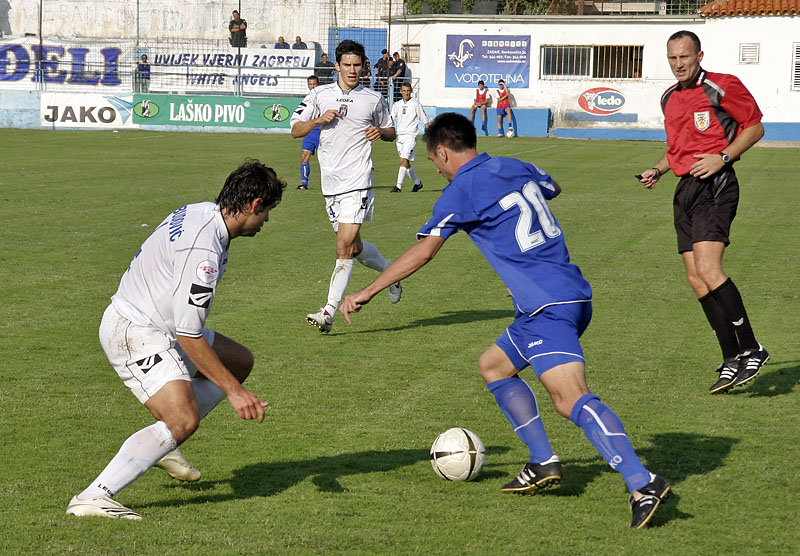 Image 1184513 (auto)