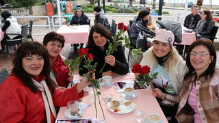 U organizaciji Općine Vir i Vir turizma virskim damama podijeljeno 400 ruža u povodu Dana žena