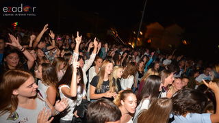 Stanarska fešta 2017: Mladen Grdović i Ivica Sikirić Ićo raspjevali Stanarce i njihove goste Stanarska fešta 2017: Mladen Grdović i Ivica Sikirić Ićo raspjevali Stanarce i njihove goste