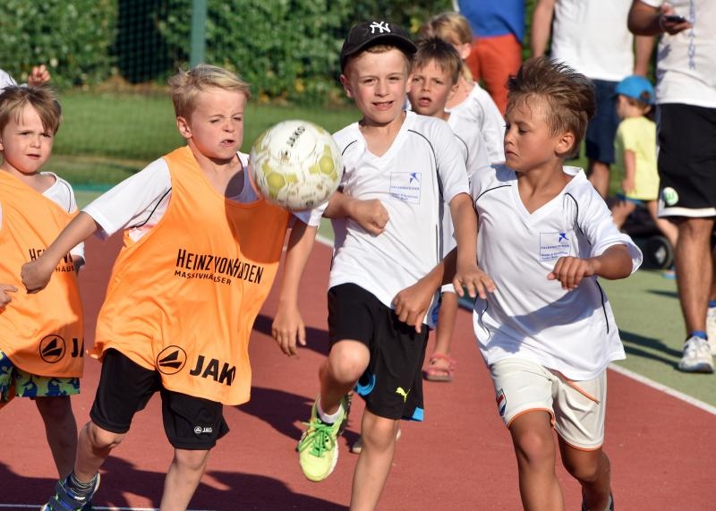 Legendarni Lothar Matthäus trenirao s klincima na Punta Skali. Photo: Hrvoje Jelavić/PIXSELL