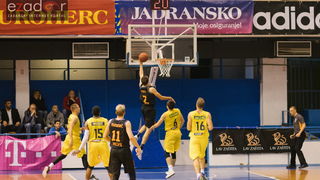 HT Premijer liga, 3. kolo: KK Jazine Arbanasi – GKK Šibenik 36-72 HT Premijer liga, 3. kolo: KK Jazine Arbanasi – GKK Šibenik 36-72