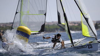 Zadar, 050909.
Europsko prvenstvo u jedrenju za klasu 49 er 2009 u Zadru.
Valovi, bura i sunce. Savreseno vrijeme za jedrenje i odrzavanje prvog plova sestog dana i 17 – og ujedno i zadnjeg plova u zlatnoj skupini Europskog prvenstva u jedrenju za kalsu 4