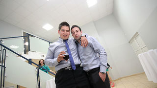 Maturalna večer Ekonomske škole (foto:Saša Čuka) Maturalna večer Ekonomske škole (foto:Saša Čuka)