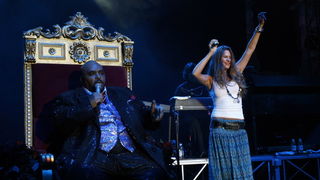 Pula, 130810.
Joss Stone i Solomon Burke odrzali koncert u pulskoj areni. Dvoje velikana soul glazbe, odlicni glazbenici sasvim razlicitih generacija, mlada Britanka Joss Stone ima 23 godine a americka soul legenda Solomon Burke navrsava 70.
Foto: Goran S Pula, 130810.
Joss Stone i Solomon Burke odrzali koncert u pulskoj areni. Dvoje velikana soul glazbe, odlicni glazbenici sasvim razlicitih generacija, mlada Britanka Joss Stone ima 23 godine a americka soul legenda Solomon Burke navrsava 70.
Foto: Goran S