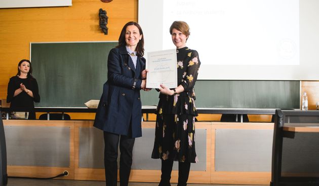 Studenti Odjela za geografiju Sveučilišta u Zadru Josipa Golomboš, Josip Mikinac, Filip Ergotić, Darija Borić, Nediljko Ralica i Josip Šetka dobitnici su godišnje nagrade Hrvatskog geografskog društva – Zadar Federik Grisogono, koju su zaslužili za iznimn