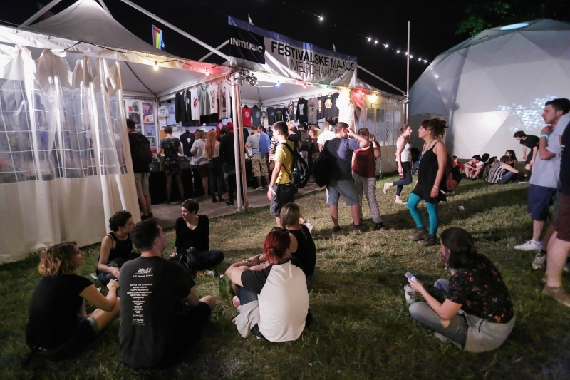 Na jezeru Jarun odrzan je zadnji dan InMusic festivala. Koncert grupe PJ Harvey. Photo: Tomislav Miletic/PIXSELL Na jezeru Jarun odrzan je zadnji dan InMusic festivala. Koncert grupe PJ Harvey. Photo: Tomislav Miletic/PIXSELL