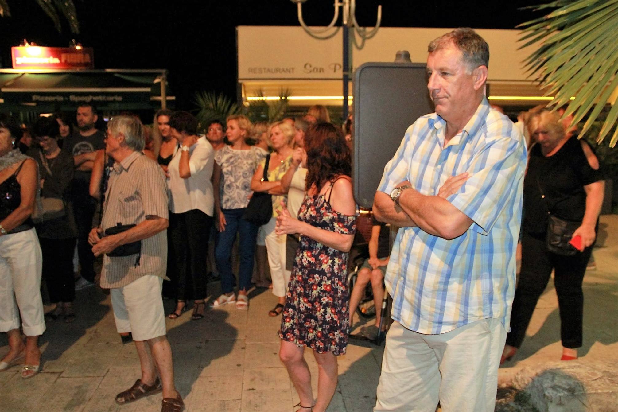 Otvorenje izložbe fotografija “Palagruža” Vinka Pešića u Zavičajnom muzeju Biograd na Moru Otvorenje izložbe fotografija “Palagruža” Vinka Pešića u Zavičajnom muzeju Biograd na Moru