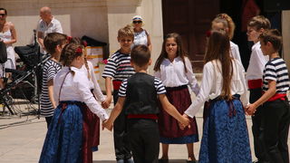 OŠ Zadarski otoci, učenici na Narodnom trgu