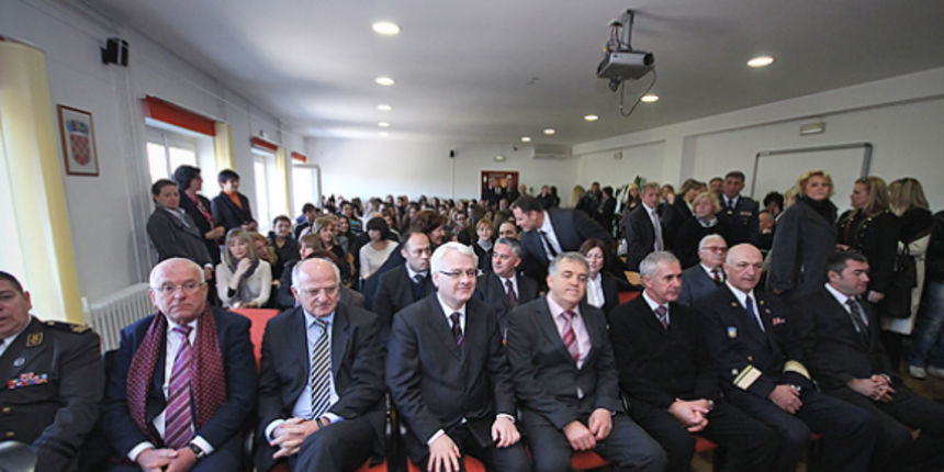 Predsjednik Josipović u Zadru (foto:Saša Čuka) Predsjednik Josipović u Zadru (foto:Saša Čuka)