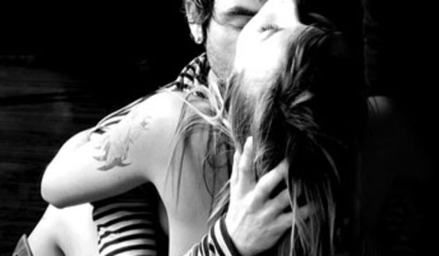 Poljubac, ljubav, seks, romantika, foto-bersty