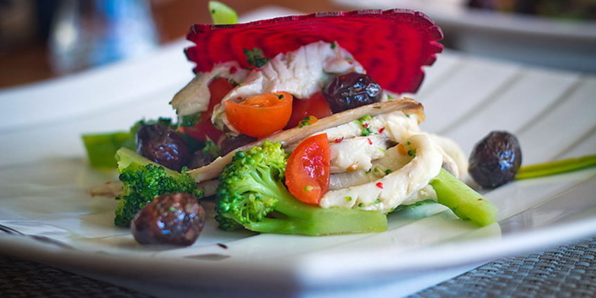 Restoran Bruschetta: Dani dimljenih i mariniranih Cromarisovih proizvoda (3) Restoran Bruschetta: Dani dimljenih i mariniranih Cromarisovih proizvoda (3)