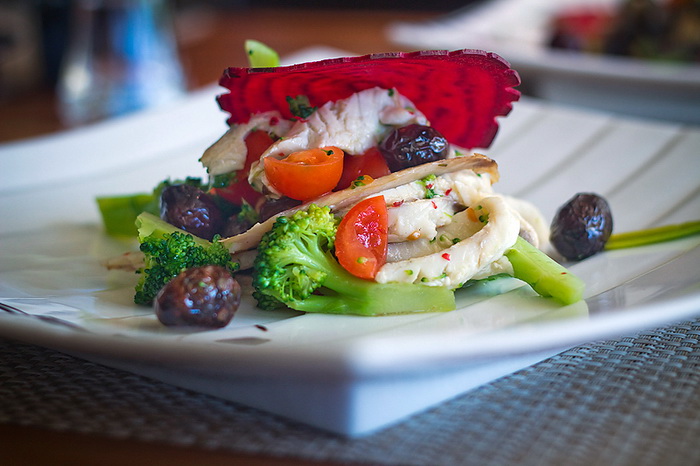 Restoran Bruschetta: Dani dimljenih i mariniranih Cromarisovih proizvoda (3) Restoran Bruschetta: Dani dimljenih i mariniranih Cromarisovih proizvoda (3)