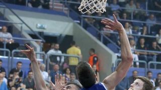 KC Drazen Petrovic, Zagreb – A-1 muska Liga za prvaka, polufinale, 3. utakmica, KK Cibona – KK Zadar 80-71. Photo: Goran Stanzl/PIXSELL KC Drazen Petrovic, Zagreb – A-1 muska Liga za prvaka, polufinale, 3. utakmica, KK Cibona – KK Zadar 80-71. Photo: Goran Stanzl/PIXSELL