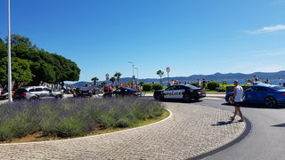 Pink Wing, jedinstvena gastro-turistička karavana luksuznih automobila gostovala je u Zadru na Pozdravu suncu. Foto: Mladen Malik