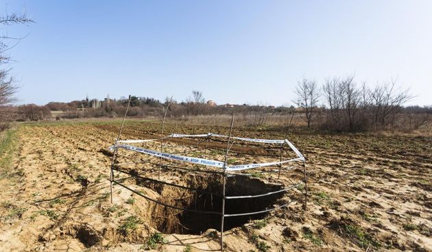 U Islamu Grčkom otvorila se velika rupa u zemlji