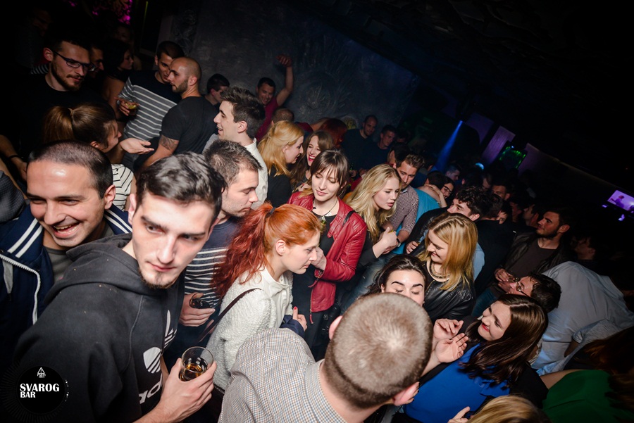 Subotnji party u Svarog baru