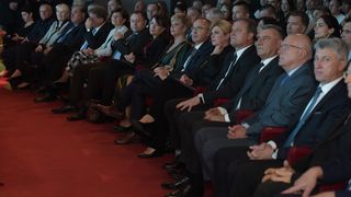 Predsjednica Grabar-Kitarović na svečanoj sjednici Gradskog vijeća Predsjednica Grabar-Kitarović na svečanoj sjednici Gradskog vijeća