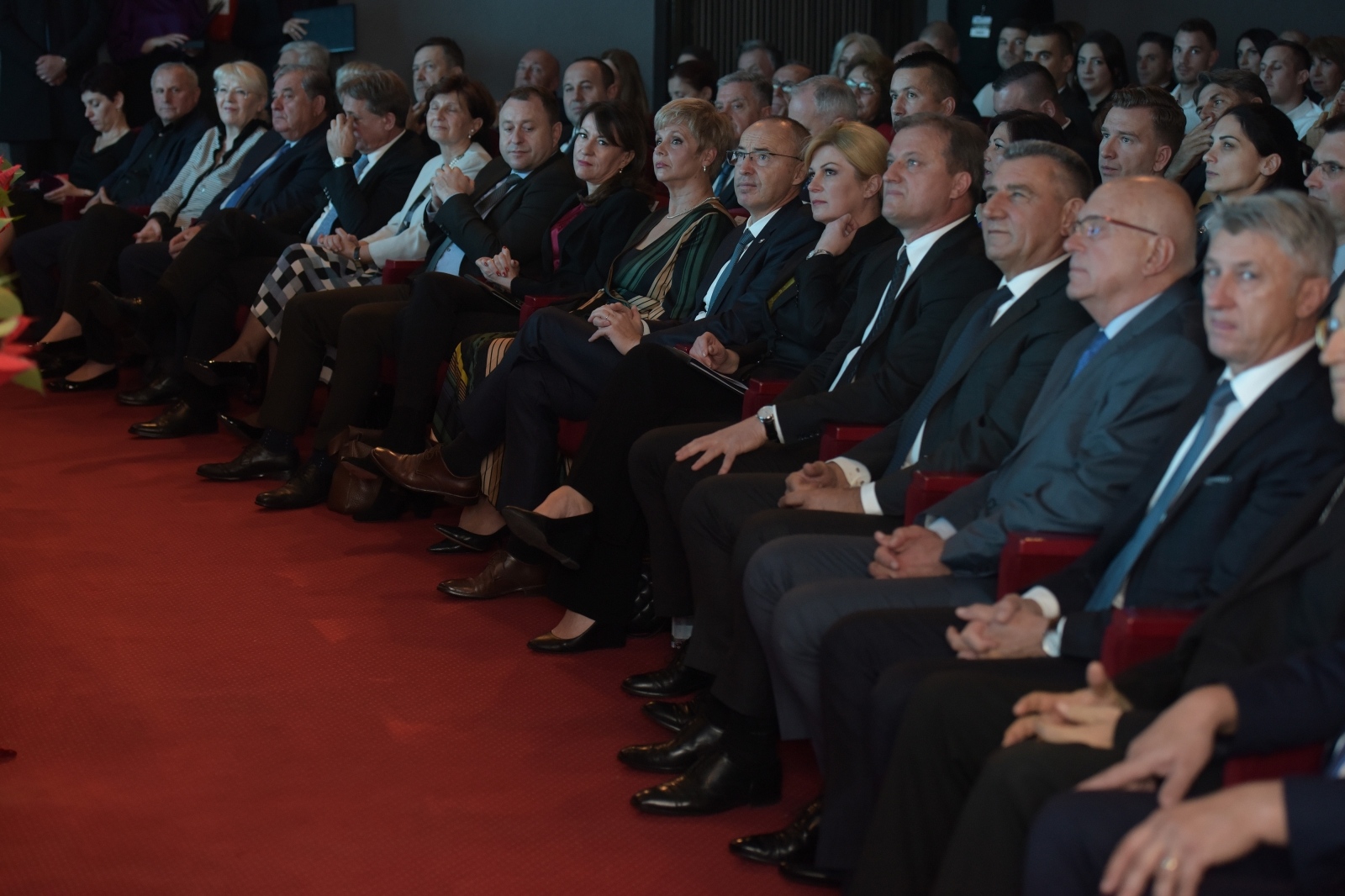 Predsjednica Grabar-Kitarović na svečanoj sjednici Gradskog vijeća Predsjednica Grabar-Kitarović na svečanoj sjednici Gradskog vijeća