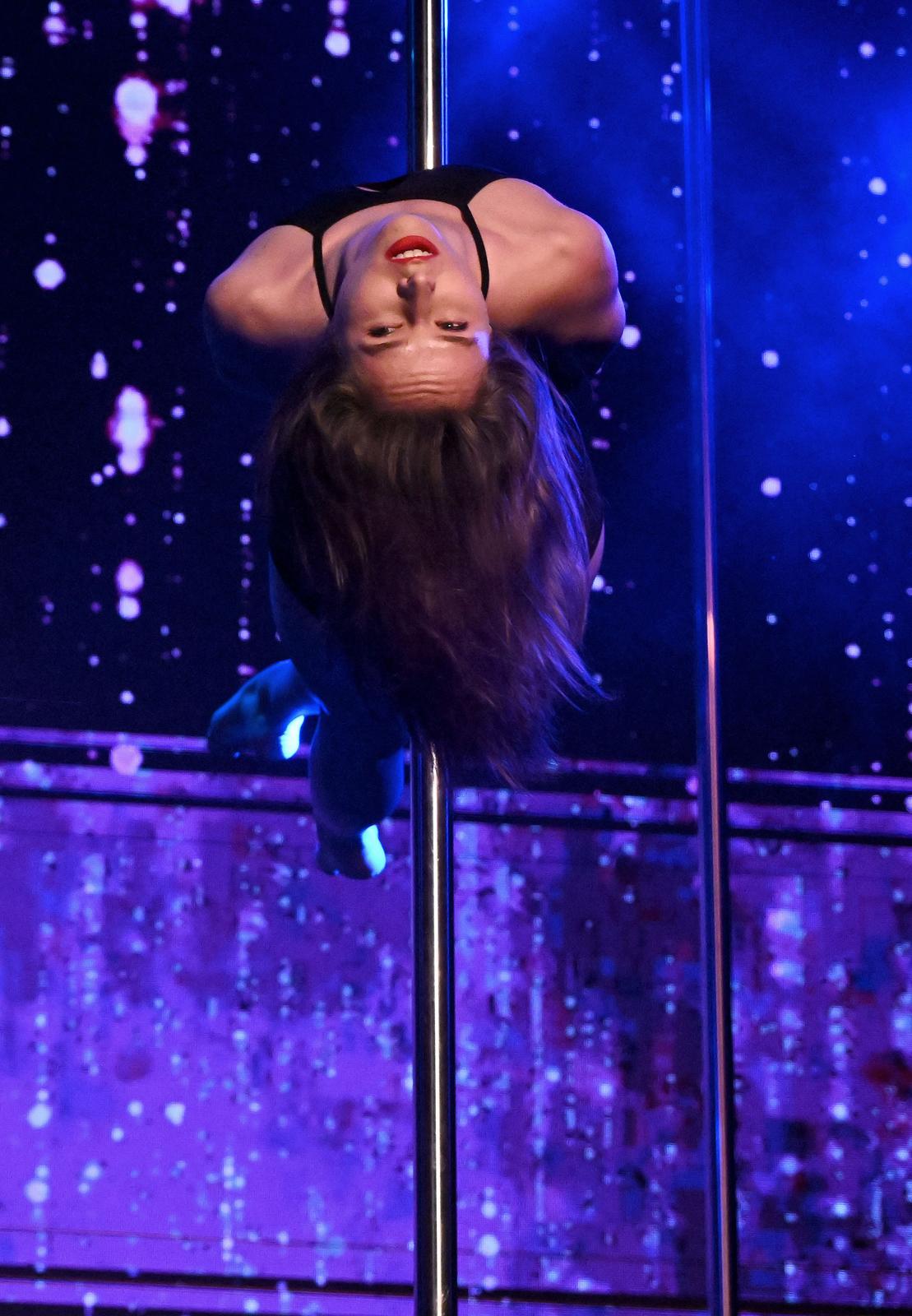 Boogaloo klub: Pole Dance Showcase