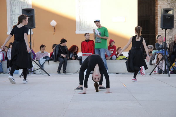Svjetski dan plesa: Go Out and Dance! na Forumu Svjetski dan plesa: Go Out and Dance! na Forumu