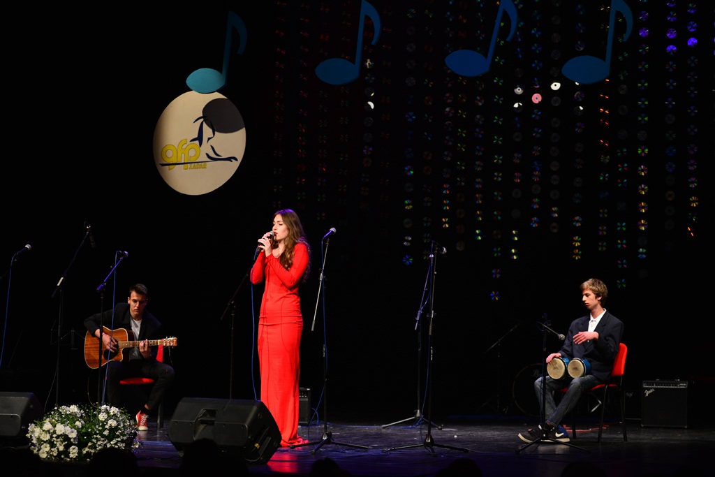 MIOC za Davida: Humanitarni koncert gimnazije Franje Petrića u HNK Zadar