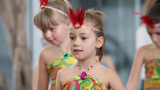 Plesna rapsodija Baletne udruge Pirueta (foto:Saša Čuka) Plesna rapsodija Baletne udruge Pirueta (foto:Saša Čuka)